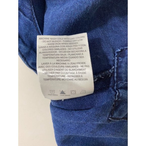 Chelsea & Violet Blue Chambray Sleeveless Lyocell Top‎ with ties at Shoul… - Picture 8 of 11